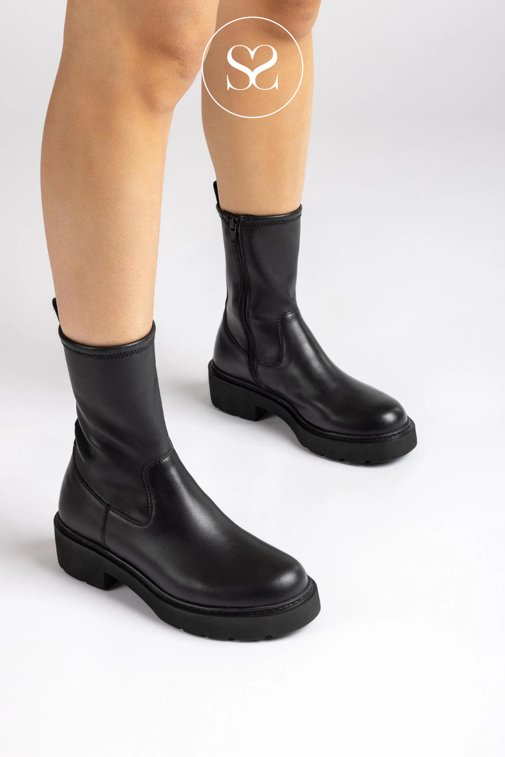Unisa tayes chelsea boot hot sale