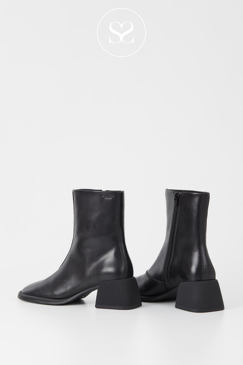 VAGABOND ANSIE BLACK LEATHER ANKLE BOOTS WITH A SQUARE TOE AND SMALL BLOCK HEEL