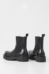 VAGABOND COSMO-601 - BLACK LEATHER CHELSEA PULL ON ANKLE BOOTS