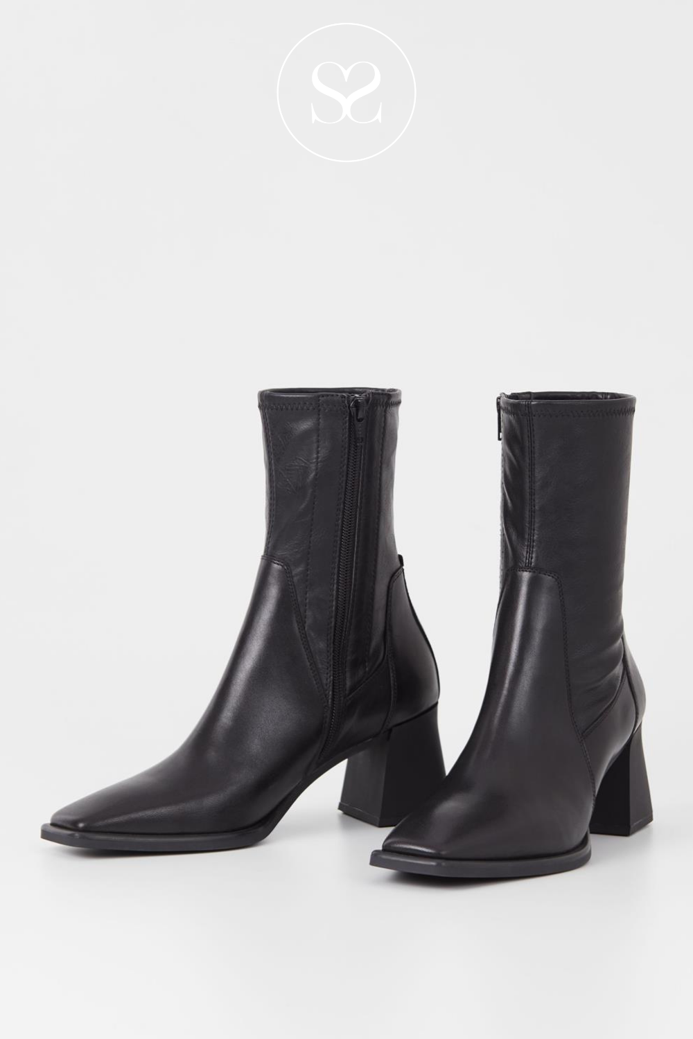 VAGABOND HEDDA 5602-302 BLACK LEATHER SQUARE TOE SOCK ANKLE BOOT WITH BLOCK HEEL AND INSIDE ZIP.