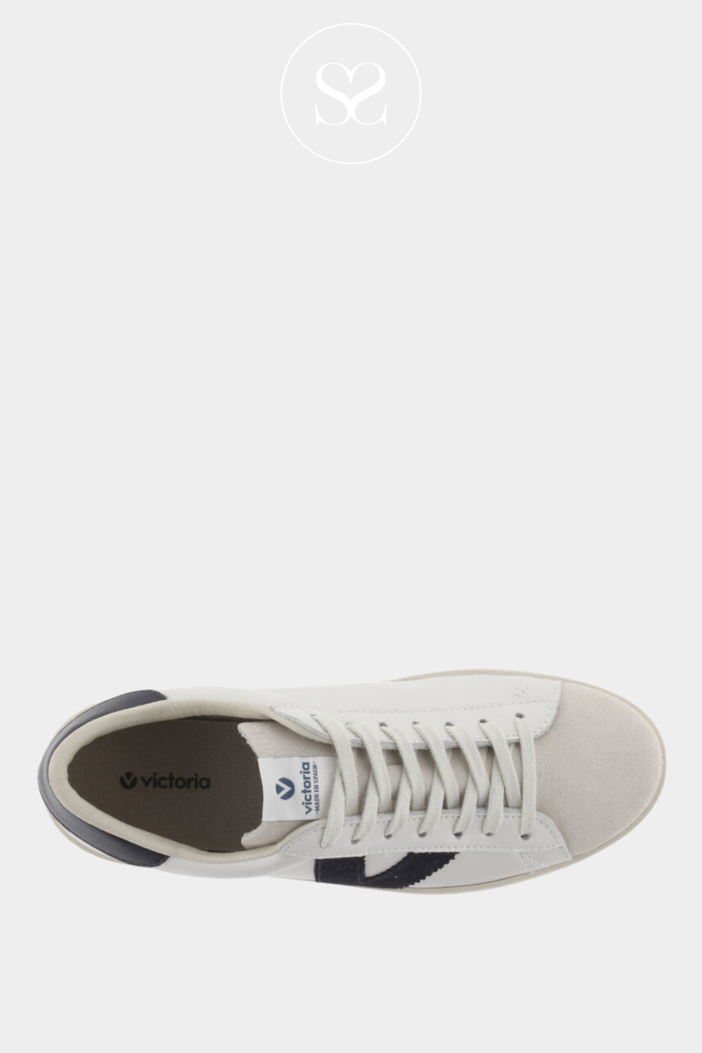 VICTORIA 126142 WHITE FLAT MINIMALISTIC TRAINER WITH NAVY V ON THE SIDE AND A SUEDE TOE