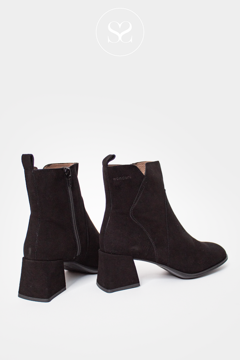 WONDERS H-5710 BLACK SUEDE ANKLE BOOTS