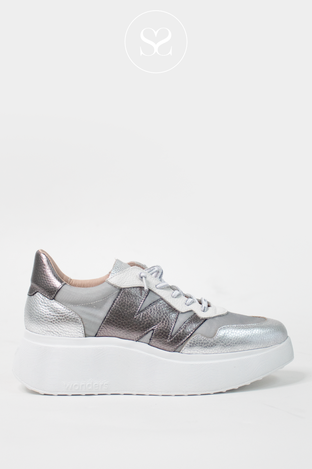 WONDERS A-3622 WHITE/SILVER CHUNKY WEDGE TRAINERS.