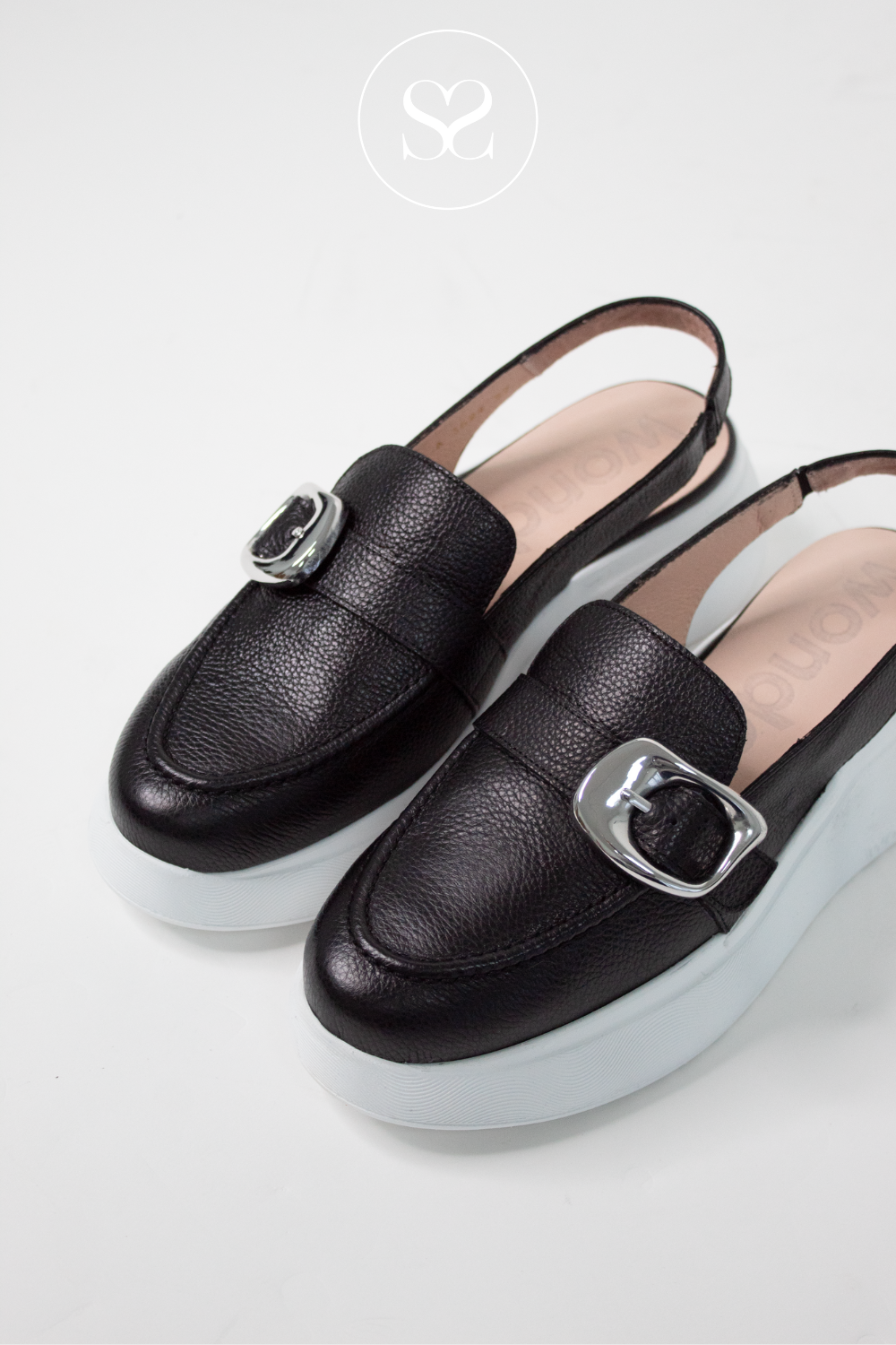 WONDERS A-3624 BLACK SLINGBACK LOAFERS. SOFT LEATHER. WONDERS SHOES IRELAND.