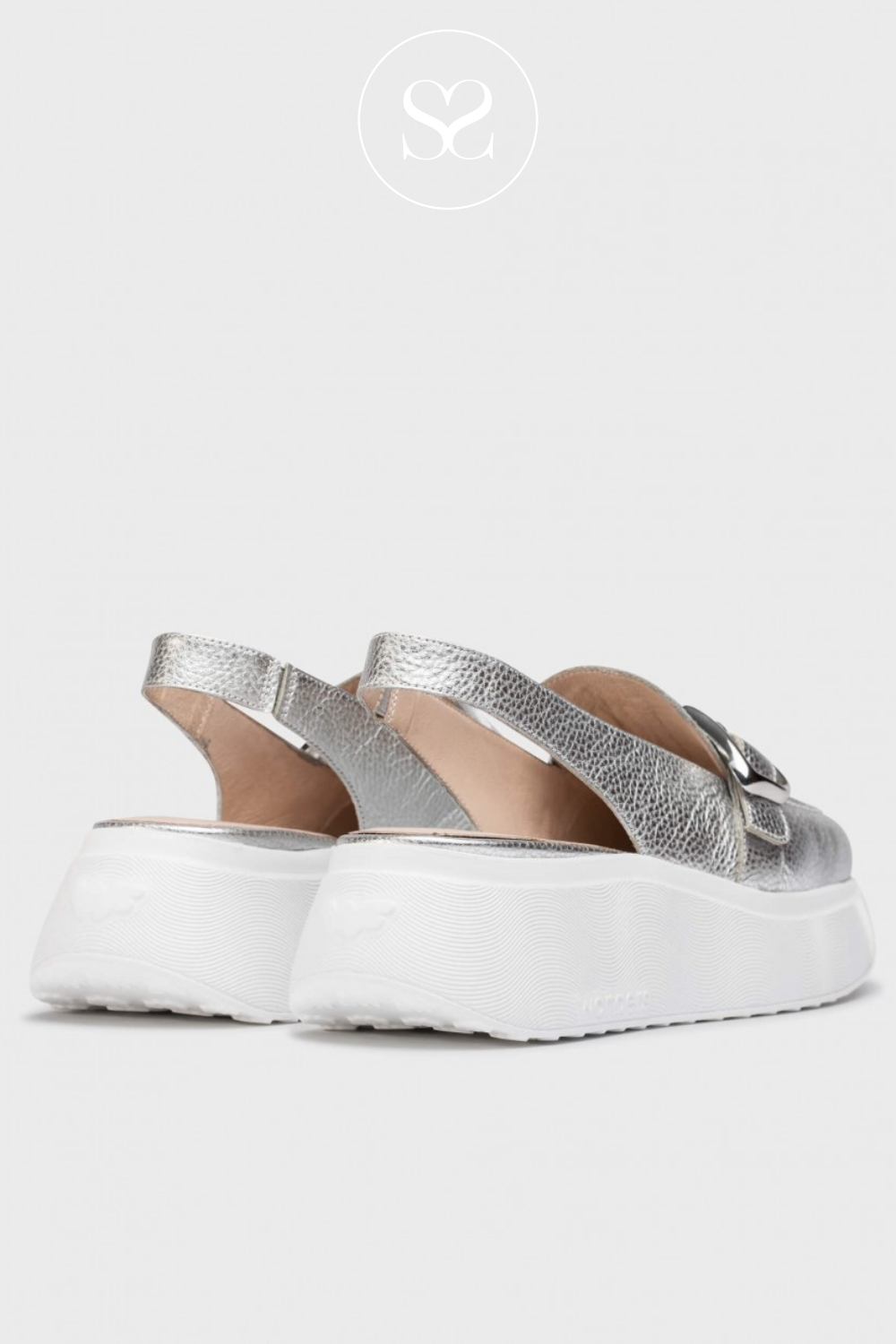 WONDERS A-3624 SILVER/WHITE CHUNKY SLINGBACK LOAFERS