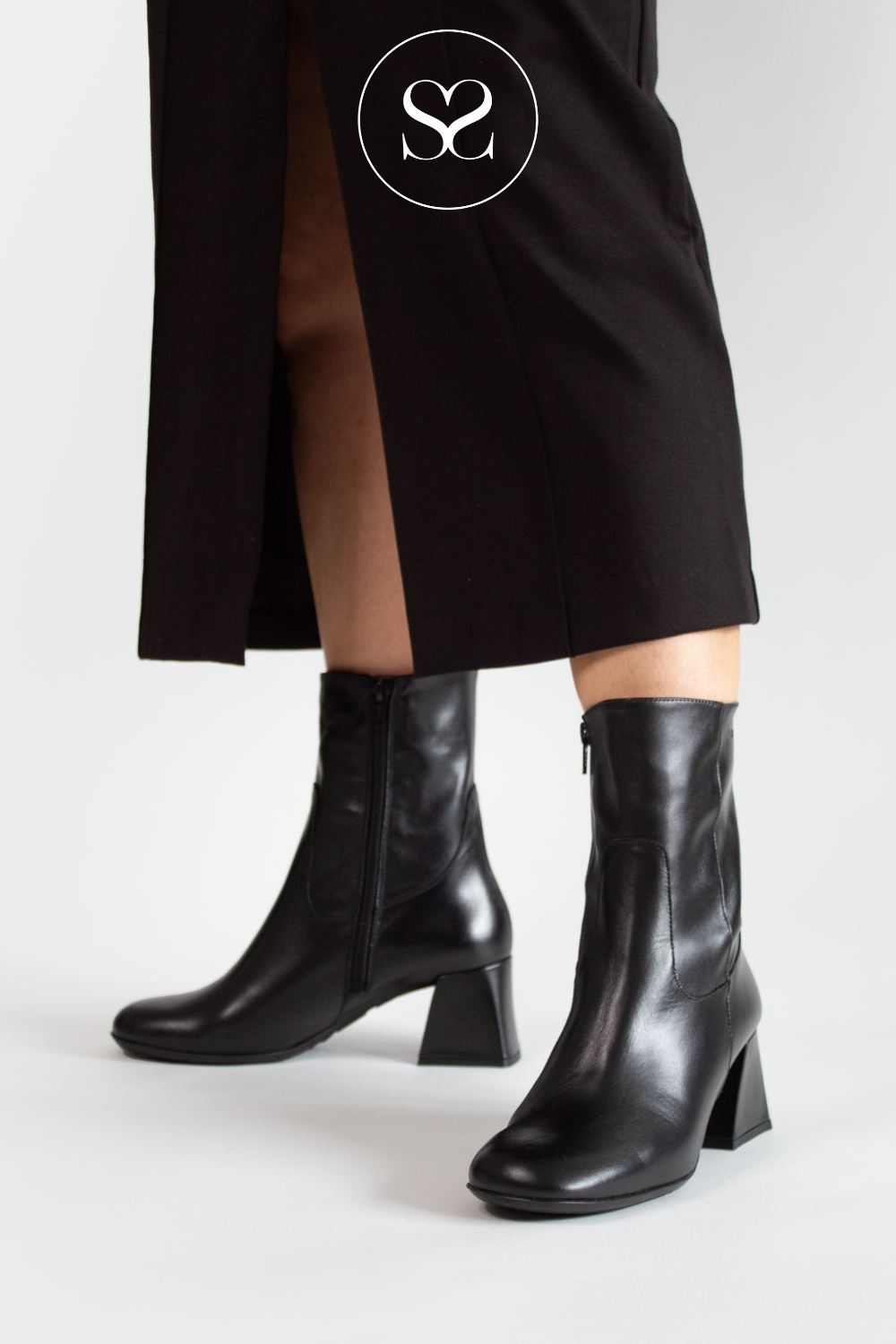 Wonders block heel bootie discount