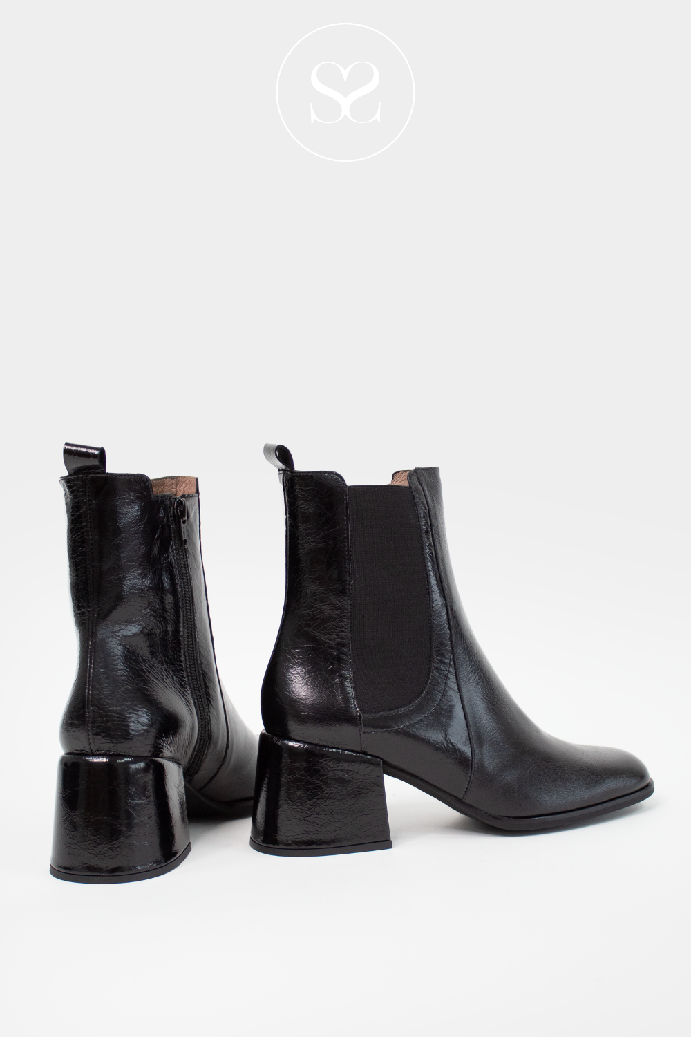 WONDERS H 6403 BLACK PATENT LEATHER BLOCK HEEL CHELSEA BOOTS