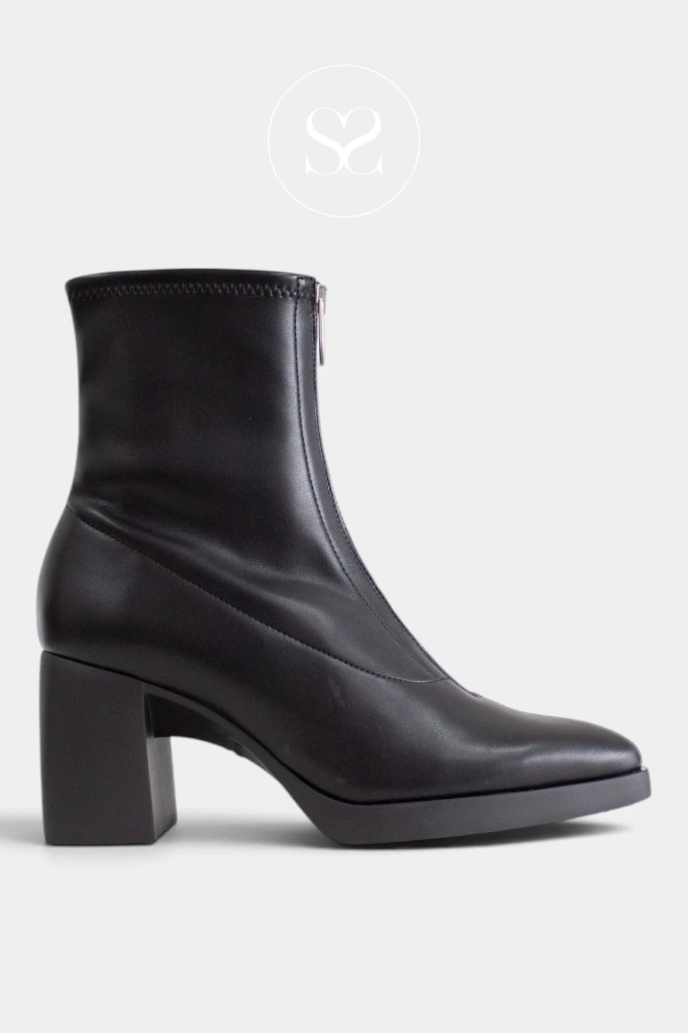 Wonders Black Pointed Heeled Front Zip Ankle Boots - L-1604