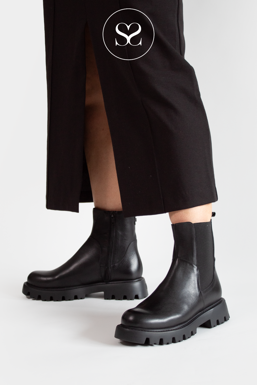 Flat chelsea ankle boots online