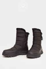 XTI 141897 BLACK QUILTED FABRIC SNOW BOOT WITH CHUNKY SOLE AND COSY FLEECE LINING