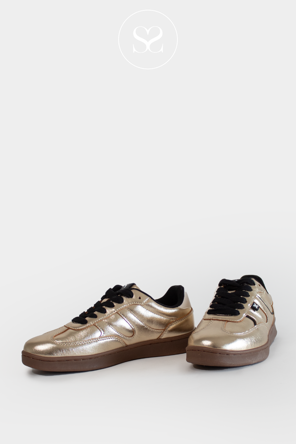 XTI 143384 GOLD METALLIC TRAINERS