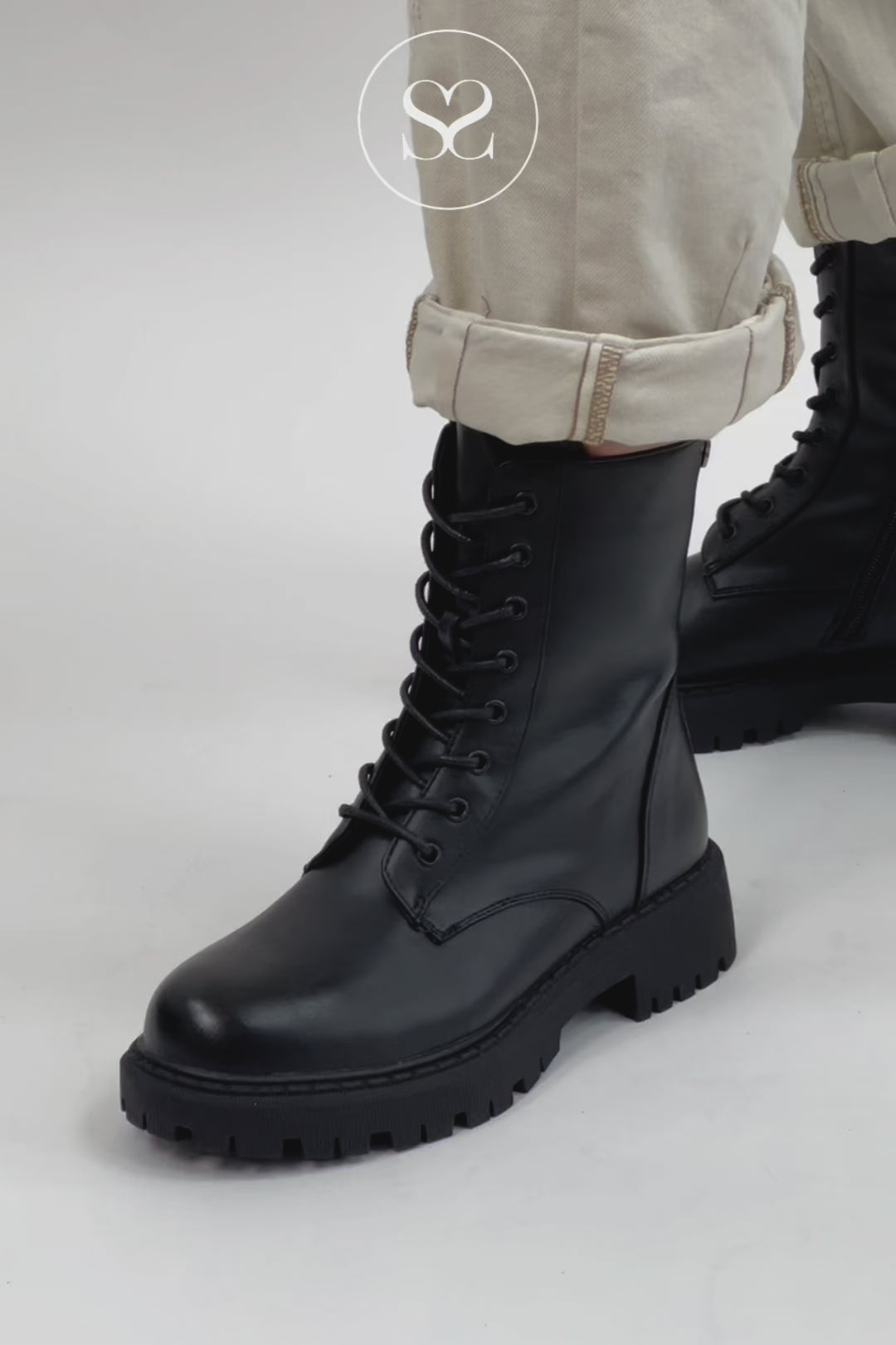 XTI 143318 BLACK MILITARY STYLE BIKER BOOTS LOW HEEL LACE UP