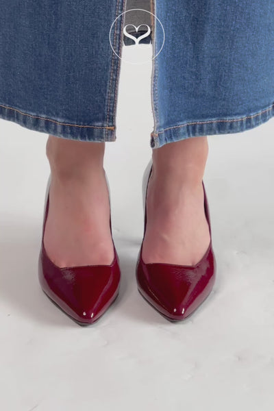 LODI BURGUNDY POINTED TOE COURT SHOE WITH A SQUARE CUT AND FLARED HEEL GENIUS.