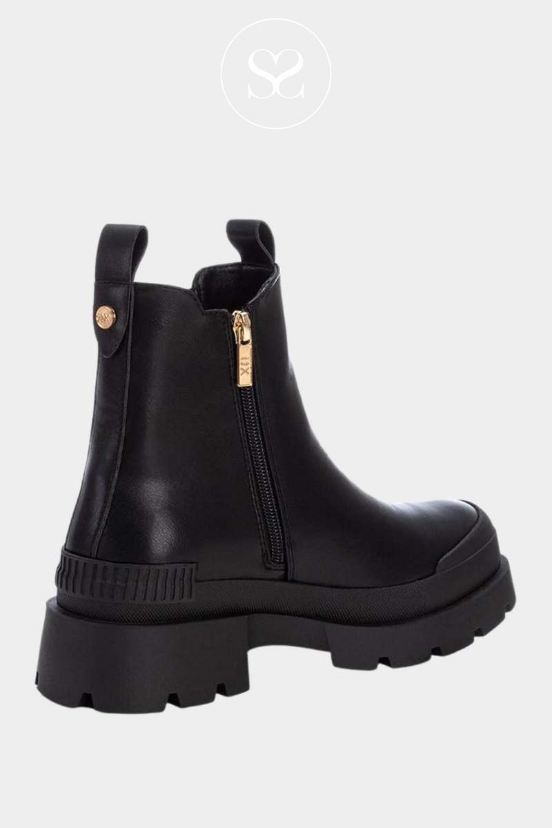 Black ankle boots from XTI