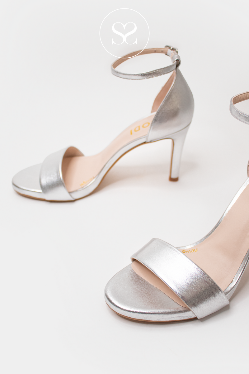 SILVER BARELY THERE SANDALS FROM LODI