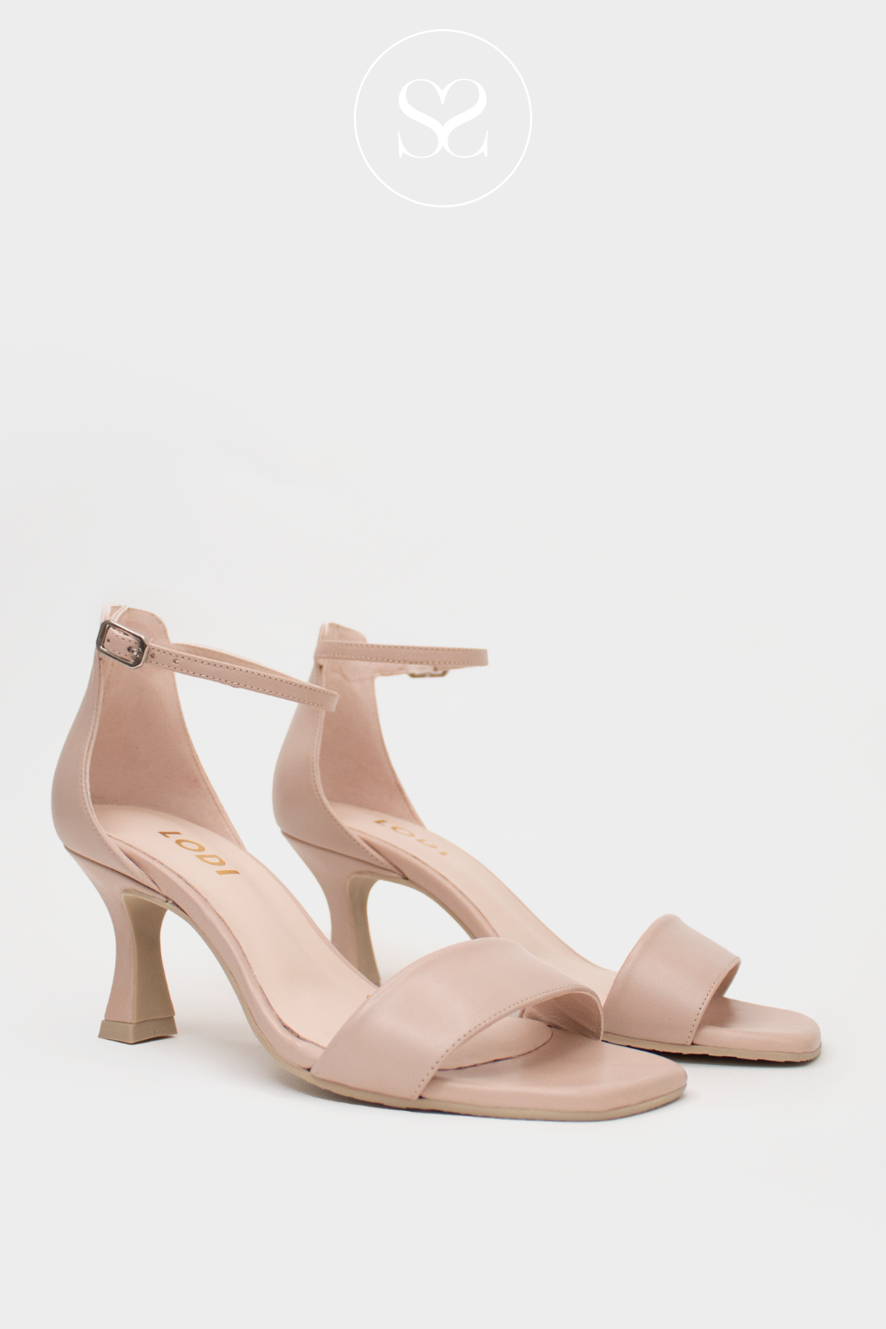 Nude kitten heels hotsell
