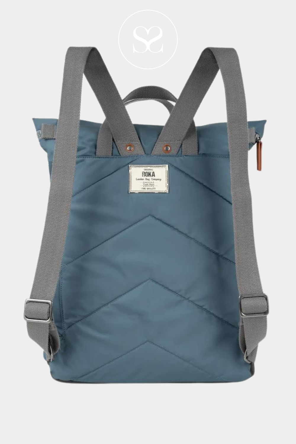 ROKA CANFIELD B WATERPROOF BACKPACK BAG WITH FRONT ZIP POCKER AND GREY HANDLE