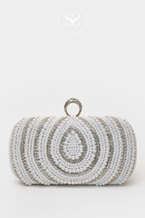 SHENEIL 801 PEARL AND SILVER CLUTCH BAG WITH RING HOLDER CLASP