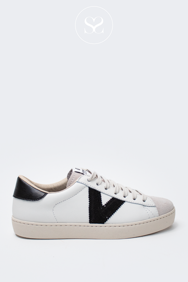 VICTORIA OFF WHITE TRAINERS FOR WOMEN WITH BLACK DETAILS