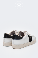 WOMENS WHITE TRAINERS FROM VICTORIA